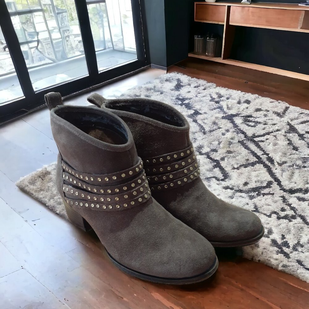 Jessica Simpson Women's Ankle Boots Brown Suede Western Est Size 5.5